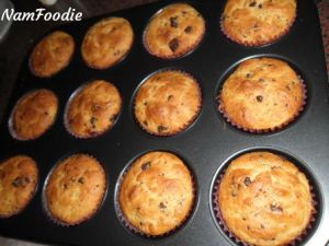 chocolate chip muffins