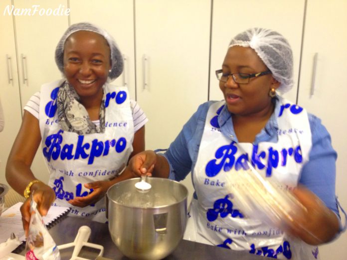 Red velvet cake pandu rosa