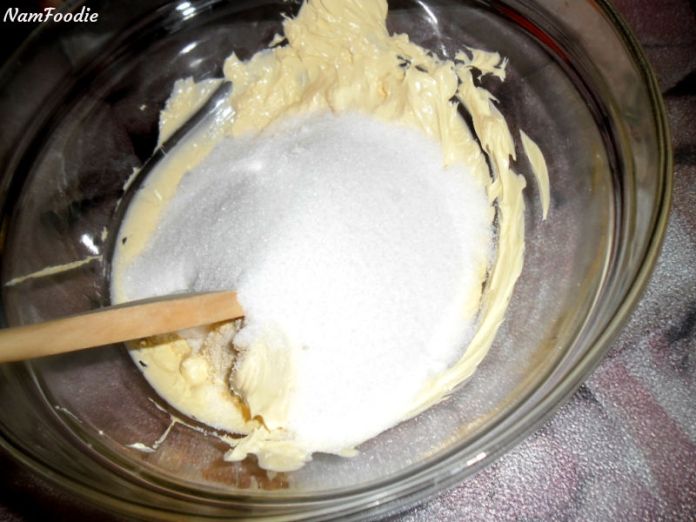 Lemon Pound Cake butter sugar mix