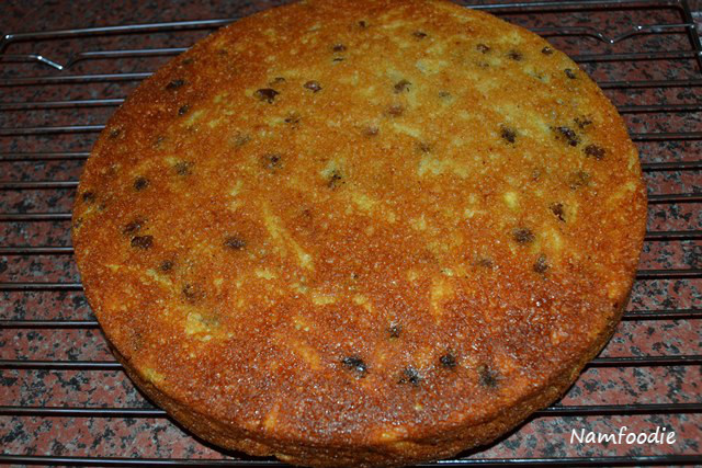 apple raisin cake1