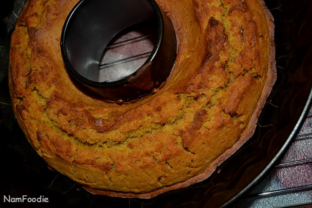 pumpkin bundt cake crop